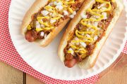 can pregnant women eat hot dogs