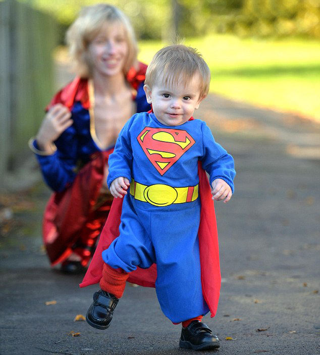 12 Tips for Walking with Your Baby picture 12 Tips for Walking with Your Baby foto