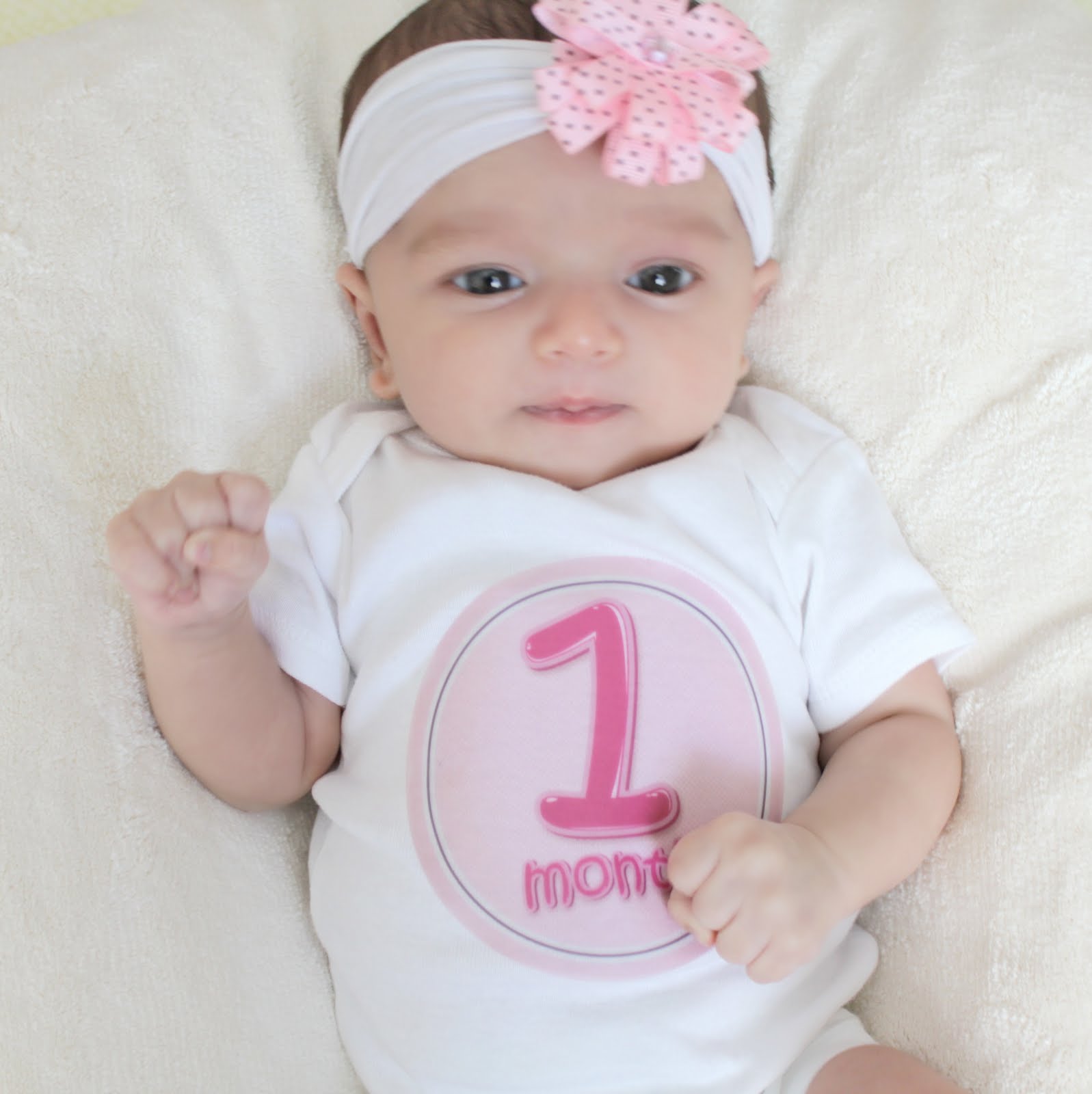 1 Month Old Baby New Kids Center