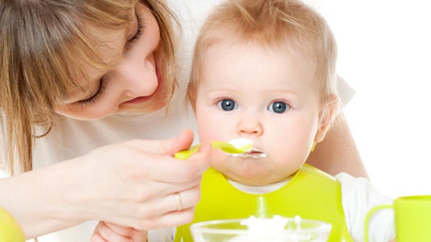 give your child bland foods in small amounts during his stomach pain these can include such things as yogurt rice applesauce and toast - Pics Of Small Children give your child bland foods in small amounts during his stomach pain these can include such things as yogurt rice applesauce and toast - Pics Of Small Children