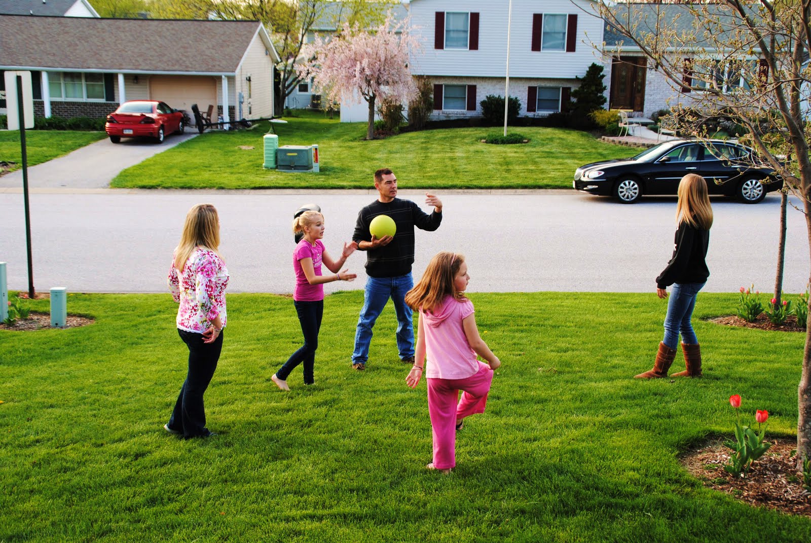 Top 8 Best Ball Games Your Kids Would Definitely Enjoy New Kids Center