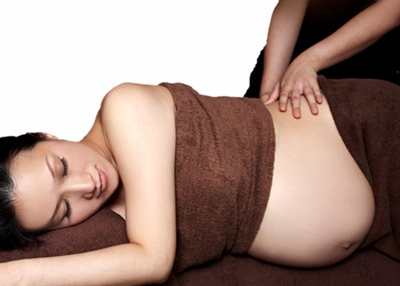 Back Massage During Pregnancy - New Kids Center Back Massage During Pregnancy - New Kids Center