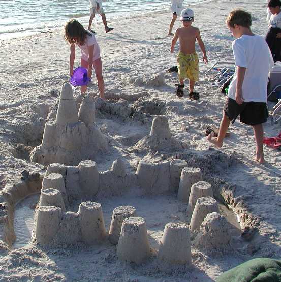 9 Fun Beach Games You Wouldn't Miss New Kids Center